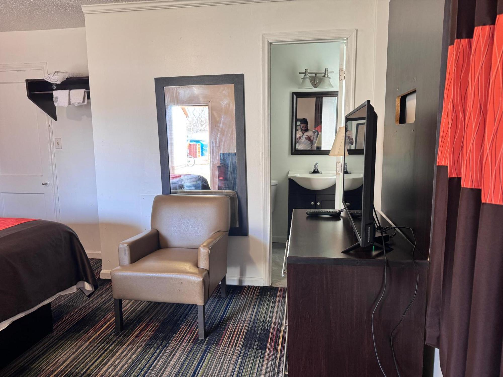 آشلاند Oyo Palm Leaf Motel المظهر الخارجي الصورة